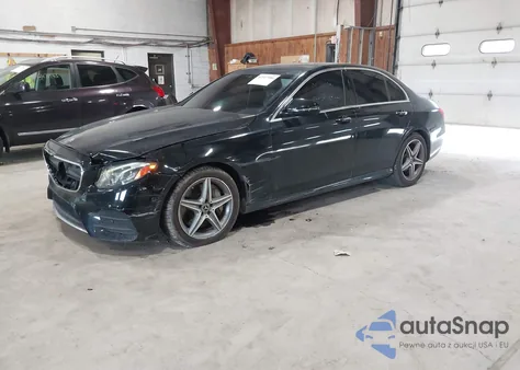2018 Mercedes-Benz E 300 4Matic z USA, uszkodzony, nr VIN WDDZF4KB5JA389148